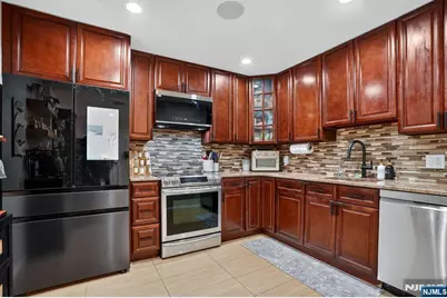 2 Ann Street 308 #308, Clifton, NJ 07013 - Photo 6