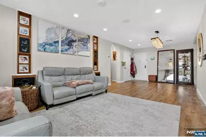 2 Ann Street 308 #308, Clifton, NJ 07013 - Photo 4