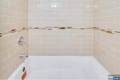 150 Munn Avenue, East Orange, NJ 07017 - Photo 10