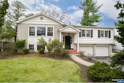 25 Devonshire Terrace, West Orange Township, NJ 07052 - Photo 8