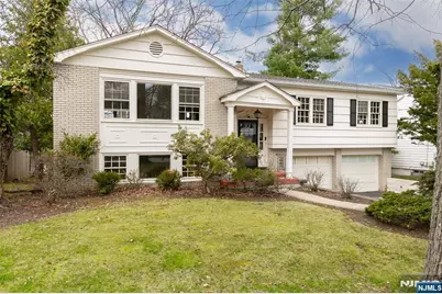 25 Devonshire Terrace, West Orange Township, NJ 07052 - Photo 2