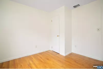 25 Devonshire Terrace, West Orange Township, NJ 07052 - Photo 24