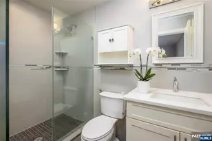 2021 Fletcher Ave, Fort Lee, NJ 07024 - Photo 20