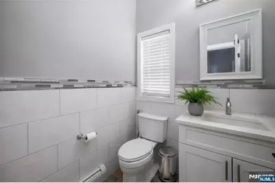 2021 Fletcher Avenue, Fort Lee, NJ 07024 - Photo 26