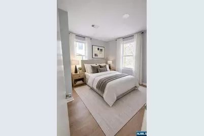 633 Thomas Boulevard, East Orange, NJ 07017 - Photo 12