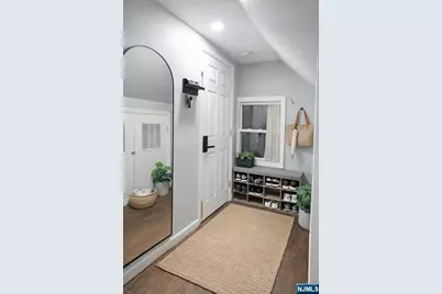 633 Thomas Boulevard, East Orange, NJ 07017 - Photo 2