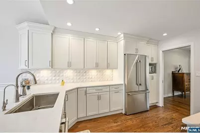619 Sargent Road, River Vale Township, NJ 07675 - Photo 10