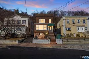 436 Undercliff Ave, Edgewater, NJ 07020 - Photo 32