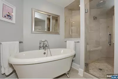 215 Hill Street, Midland Park, NJ 07432 - Photo 18