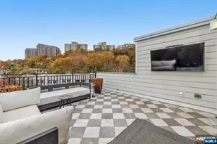 38 Hudson Ave, Edgewater, NJ 07020 - Photo 40