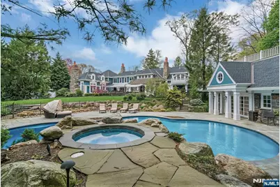 97 Heights Road, Ridgewood, NJ 07450 - Photo 2