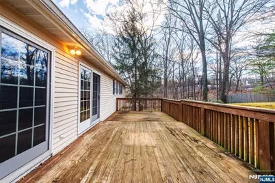 232 Hidden Glen Court, Franklin Lakes, NJ 07417 - Photo 32