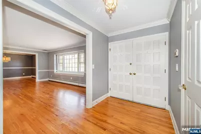 232 Hidden Glen Court, Franklin Lakes, NJ 07417 - Photo 4