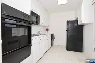 280 Prospect 6J, Hackensack, NJ 07601 - Photo 26