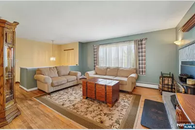 8 Nimbus Drive, Vernon, NJ 07462 - Photo 4