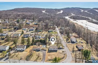 8 Nimbus Drive, Vernon, NJ 07462 - Photo 34