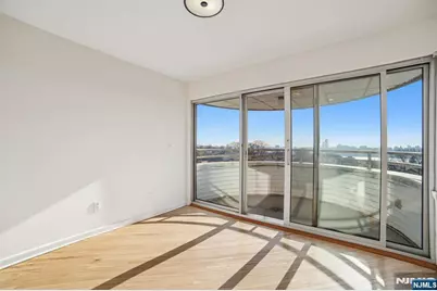 364 Palisade Avenue 5E #5E, Cliffside Park, NJ 07010 - Photo 10
