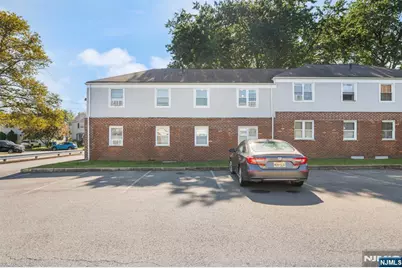 206 Grand Avenue B #B, Rutherford, NJ 07070 - Photo 4