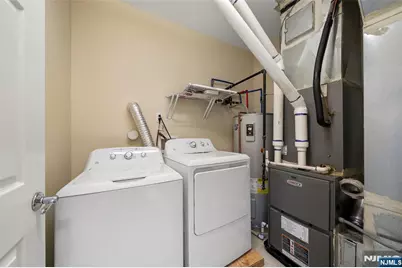 3 Holly Lane 902 #902, Garfield, NJ 07026 - Photo 22