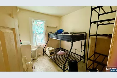 58 Bloomingdale Avenue, Garfield, NJ 07026 - Photo 18