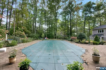 17 Sycamore Drive, Woodcliff Lake, NJ 07677 - Photo 44