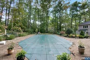 17 Sycamore Dr, Woodcliff Lake, NJ 07677 - Photo 44
