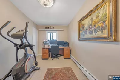 17 Sycamore Drive, Woodcliff Lake, NJ 07677 - Photo 24