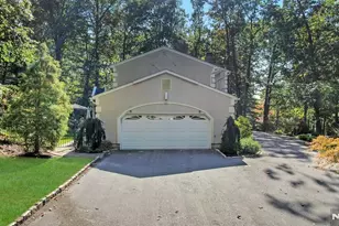 17 Sycamore Dr, Woodcliff Lake, NJ 07677 - Photo 48