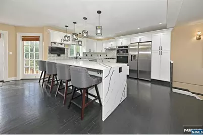 2604 Cleveland Avenue, Washington Township, NJ 07676 - Photo 6