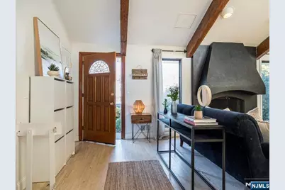 15 Windemere Road, Verona, NJ 07044 - Photo 4