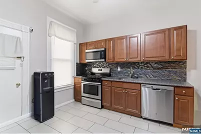 30 2nd Street, Elizabeth, NJ 07206 - Photo 10