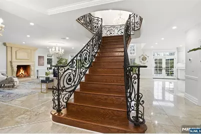 405 Liberty Road, Englewood, NJ 07631 - Photo 4