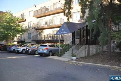 99 Teaneck Road 118 #118, Ridgefield Park, NJ 07660 - Photo 16