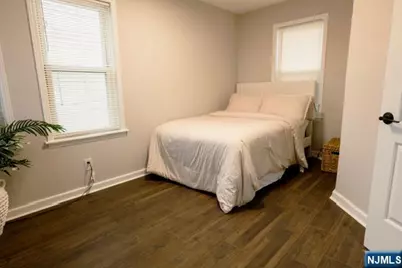 290 Elm Avenue, Bogota, NJ 07603 - Photo 16