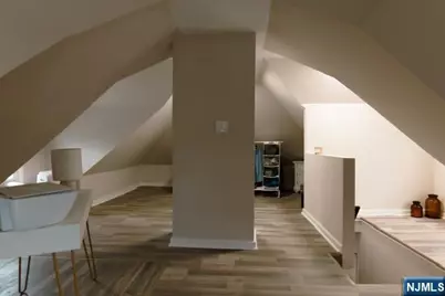 290 Elm Avenue, Bogota, NJ 07603 - Photo 28