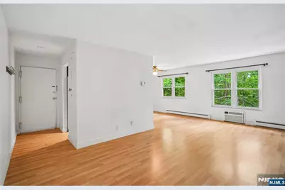100 Pierson Miller Drive F21 #F21, Pompton Lakes, NJ 07442 - Photo 4