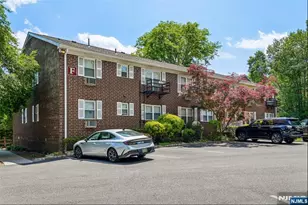 100 Pierson Miller Dr F21, Pompton Lakes, NJ 07442 - Photo 14