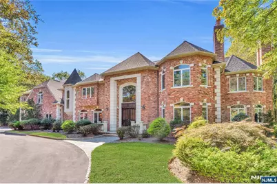 14 Werimus Brook Road, Saddle River, NJ 07458 - Photo 2