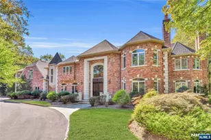 14 Werimus Brook Rd, Saddle River, NJ 07458 - Photo 2