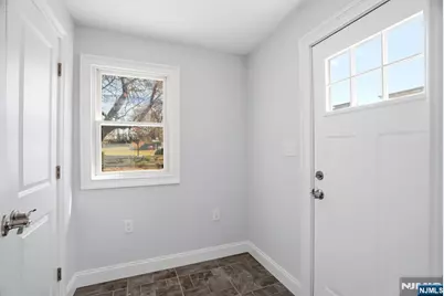 402 Riverview Avenue, North Arlington, NJ 07031 - Photo 18