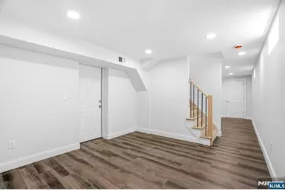 402 Riverview Avenue, North Arlington, NJ 07031 - Photo 28