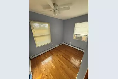 402 Monroe Avenue, New Milford, NJ 07646 - Photo 6