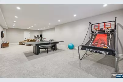 16 Norman Place, Tenafly, NJ 07670 - Photo 40