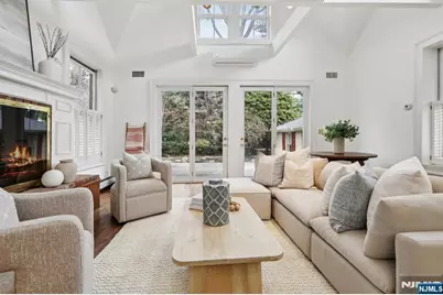 167 Hobart Avenue, Millburn, NJ 07078 - Photo 22