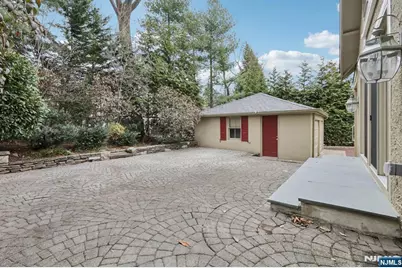 167 Hobart Avenue, Millburn, NJ 07078 - Photo 44