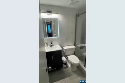 250 Gorge 21E #21E, Cliffside Park, NJ 07010 - Photo 8