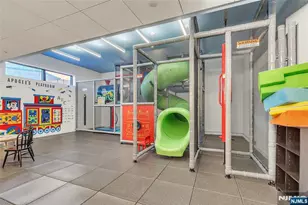 250 Gorge 21E, Cliffside Park, NJ 07010 - Photo 12