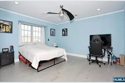 88 Alberta Drive, Saddle Brook Township, NJ 07663 - Photo 26