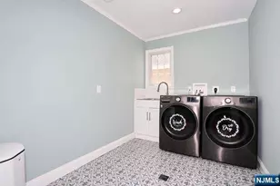 88 Alberta Dr, Saddle Brook Township, NJ 07663 - Photo 30