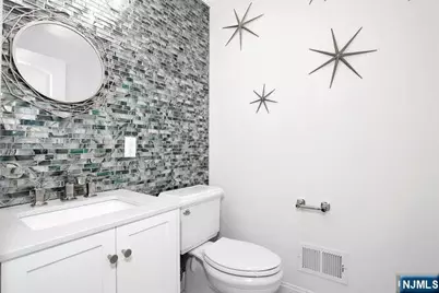 88 Alberta Drive, Saddle Brook Township, NJ 07663 - Photo 20